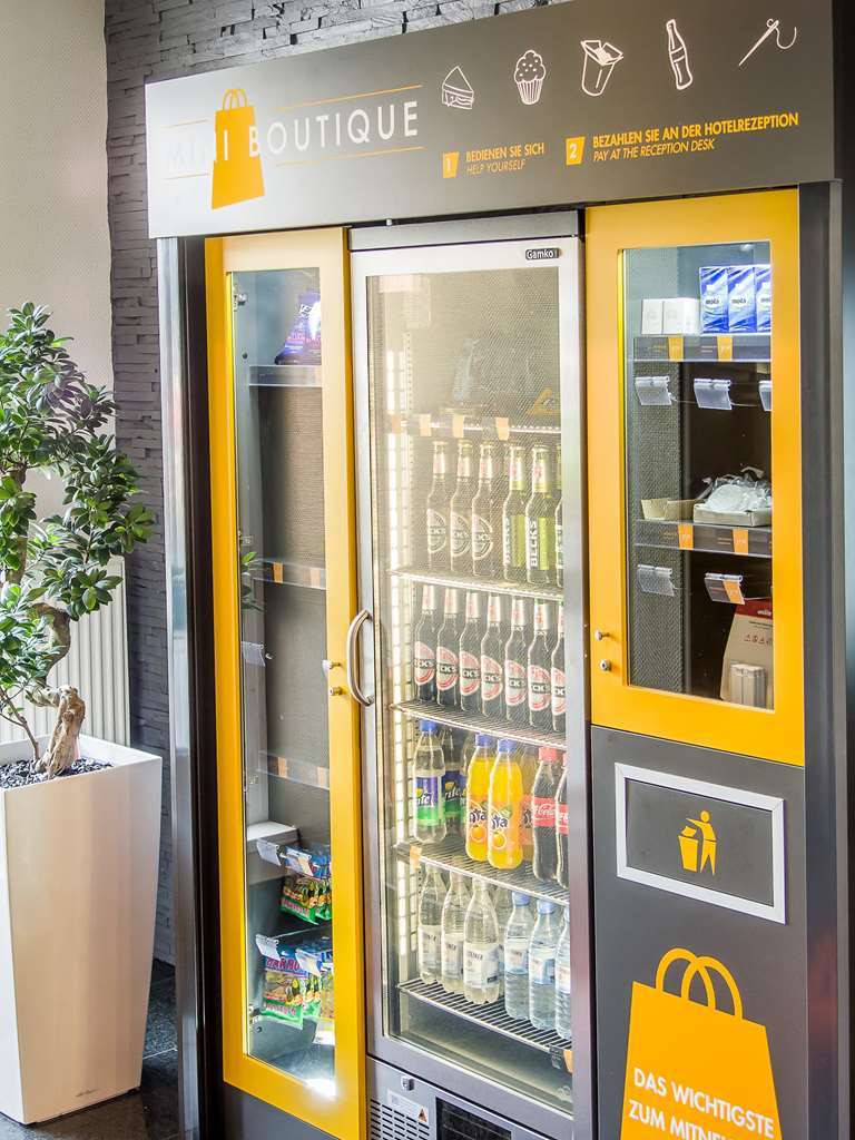 B&B Hotel Duesseldorf City-Sued Екстериор снимка